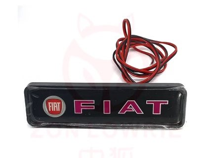 Forró akció ✨50% kedvezmény ✨Stílusos, hangulatos LED lámpa logóval az autó középső hűtőrácsára