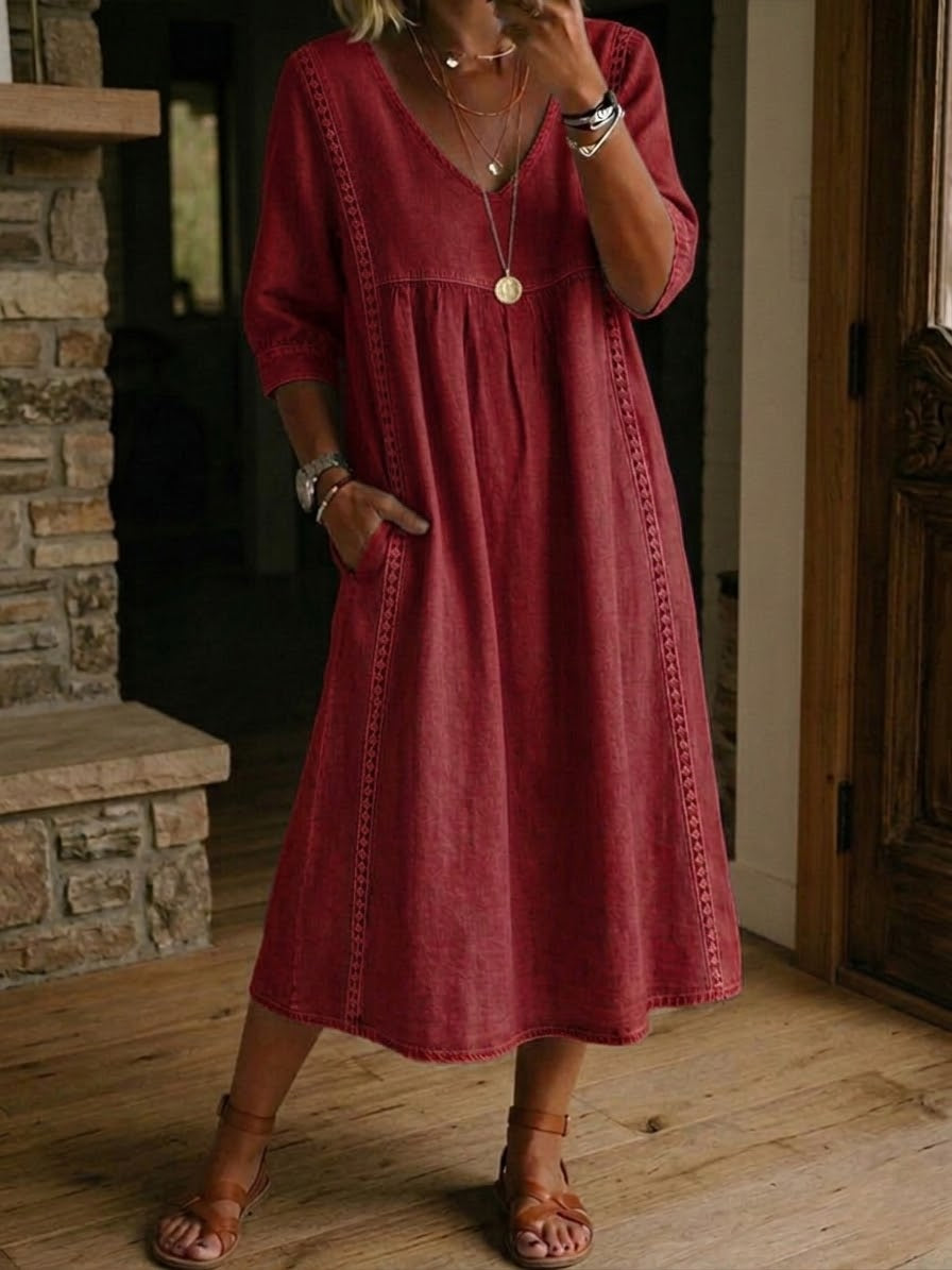 Laza, lezser ruha lenvászon és pamut anyagból, csipkeszegéllyel.