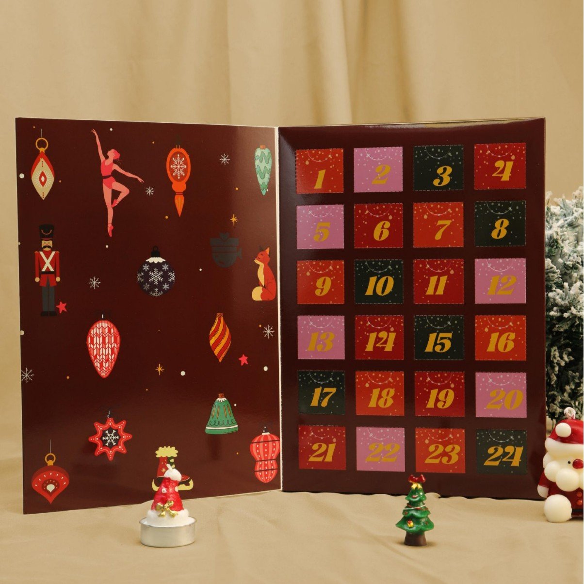 Rózsaszín Márvány Adventi Naptár 2025, 24 nap karácsonyig visszaszámláló doboz