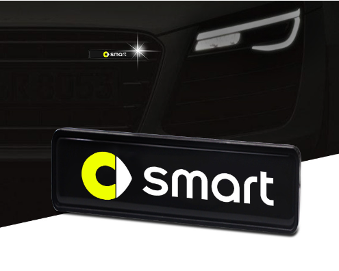 Forró akció ✨50% kedvezmény ✨Stílusos, hangulatos LED lámpa logóval az autó középső hűtőrácsára