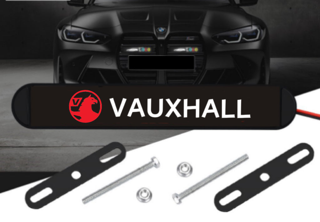 Forró akció ✨50% kedvezmény ✨Stílusos, hangulatos LED lámpa logóval az autó középső hűtőrácsára