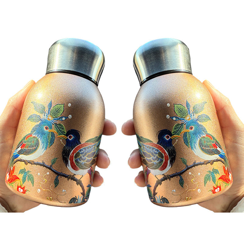 Stílusos és hordozható szigetelt vizes palack