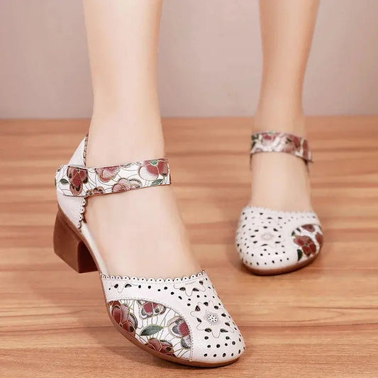 Kényelmes női vintage stílusú szandálok