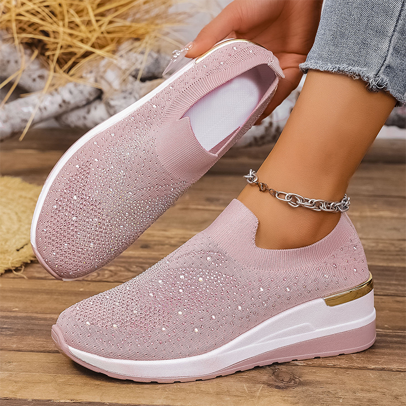🌬️🏃‍♀️ Női strasszos pillangós slip-on sportcipő – Csillámló kényelem és könnyed viselet ✨🦋